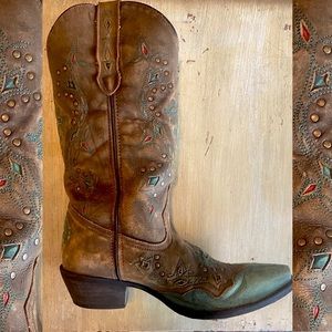 Laredo 9.5 Cow girl boots